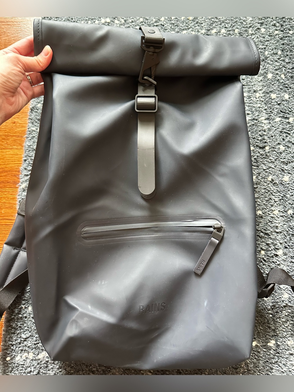 Rains Backpack in Midnight Navy
